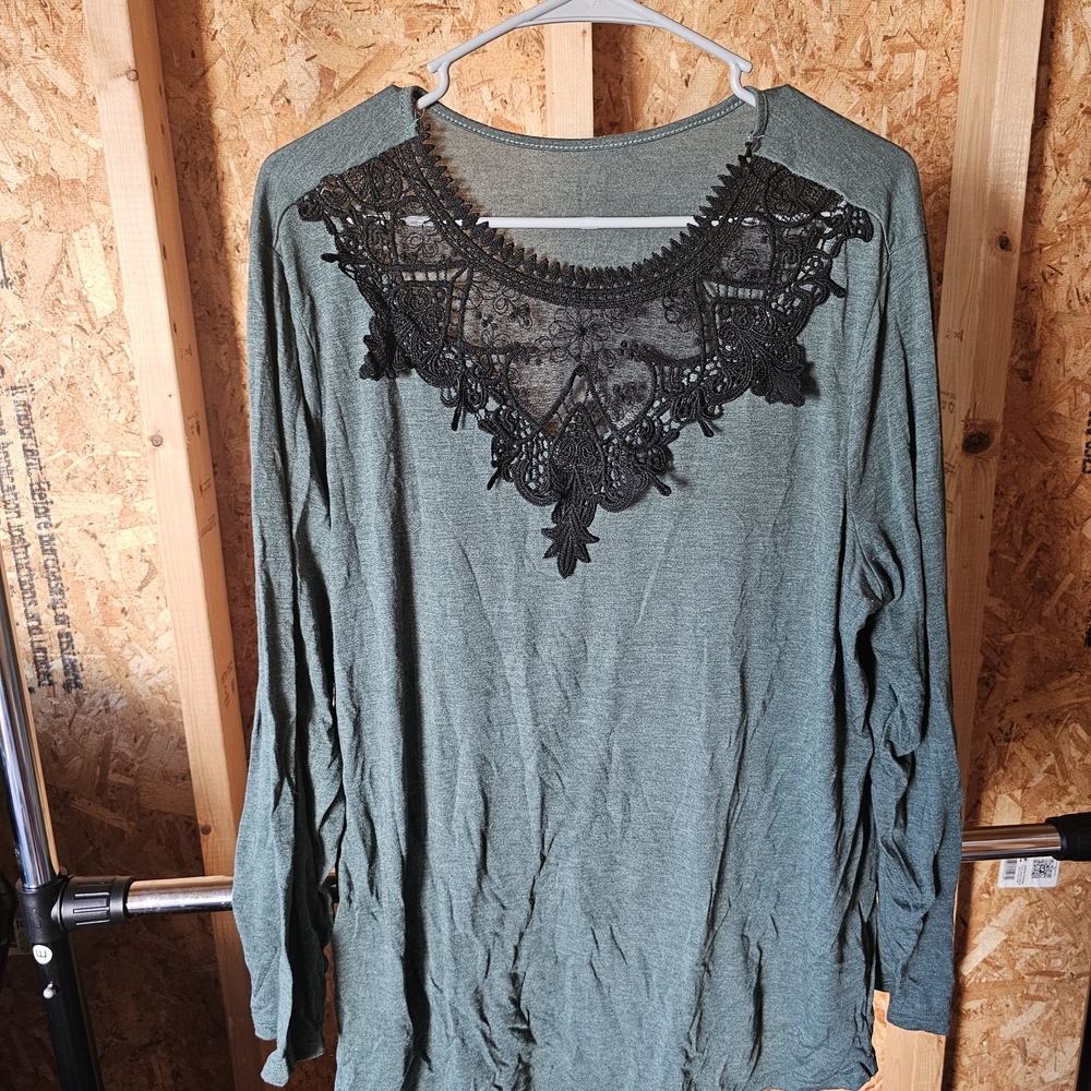 SHEIN Green Top with Black Lace Accent